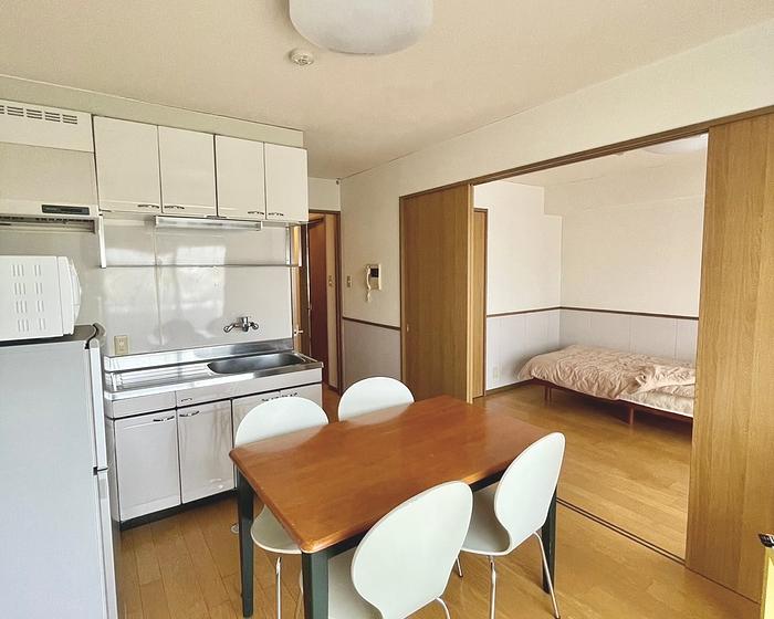 Locomotion: Bldg. J-701 (2 Rooms)