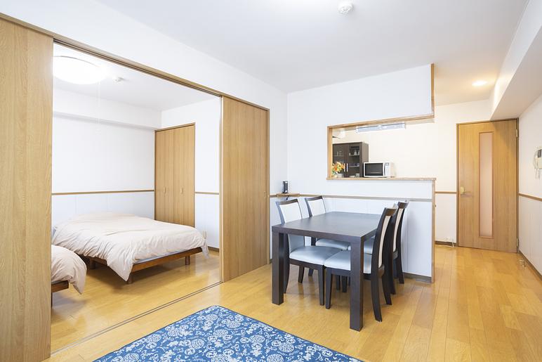 Locomotion: Bldg. J-703 (3 Rooms)