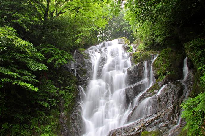 Shiraito Falls 