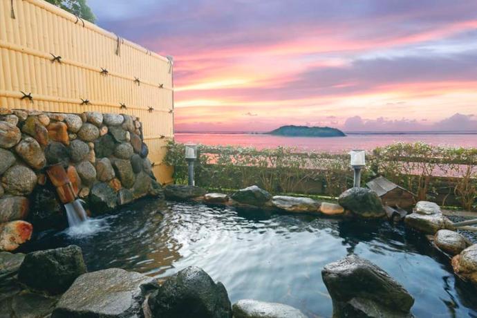 Kira Onsen